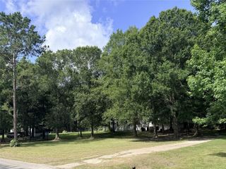 349 County Road 3797, Cleveland, TX 77328