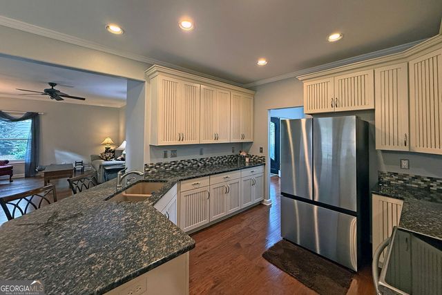 790 Gates Lane, Johns Creek, GA 30022