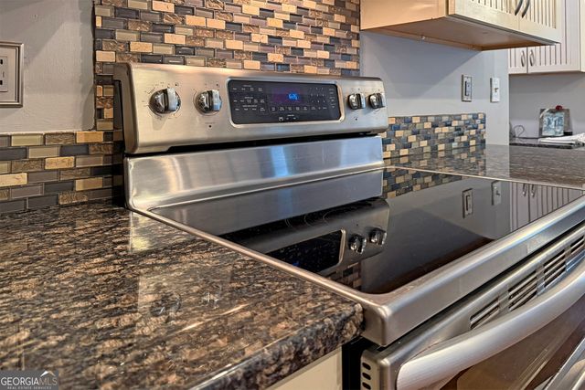 790 Gates Lane, Johns Creek, GA 30022