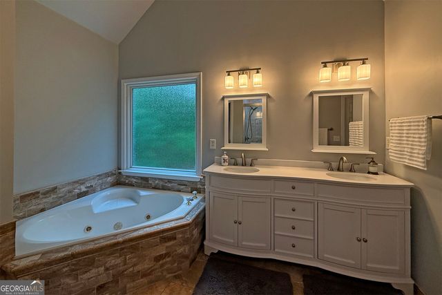 790 Gates Lane, Johns Creek, GA 30022