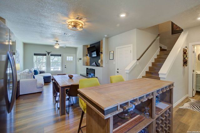 1577 Whispering Hills, Canyon Lake, TX 78133