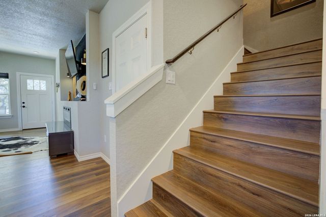 1577 Whispering Hills, Canyon Lake, TX 78133