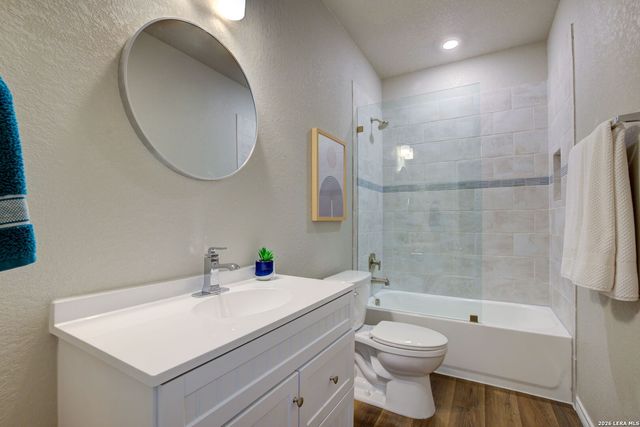 1577 Whispering Hills, Canyon Lake, TX 78133