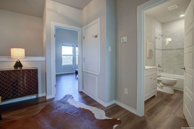 1577 Whispering Hills, Canyon Lake, TX 78133