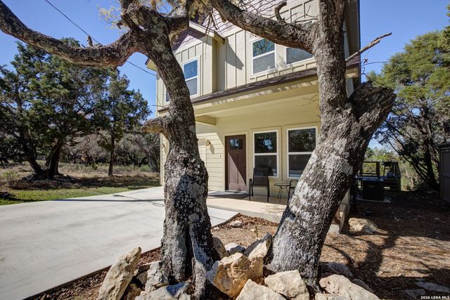 1577 Whispering Hills, Canyon Lake, TX 78133