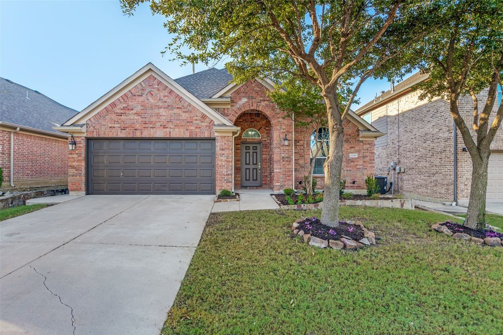 2320 Elm Valley Drive, Little Elm, TX 75068