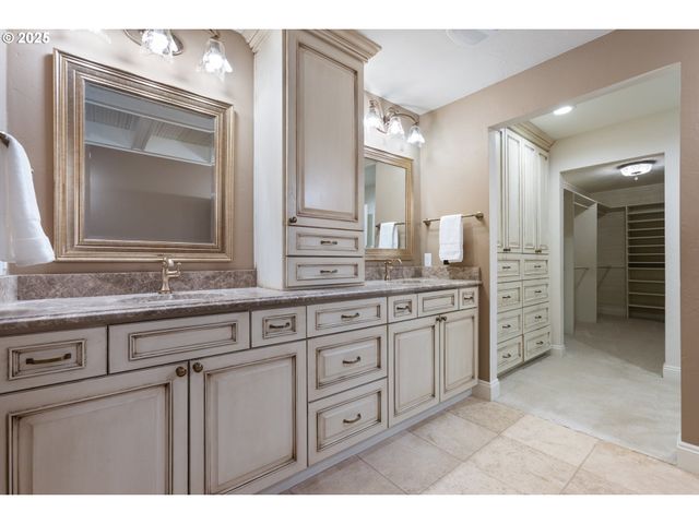 7705 Sw Arbor Lake Ct, Wilsonville, OR 97070