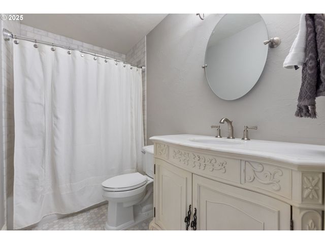 7705 Sw Arbor Lake Ct, Wilsonville, OR 97070