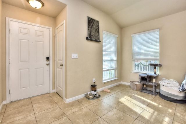 404 Craters Of The Moon BLVD, Pflugerville, TX 78660