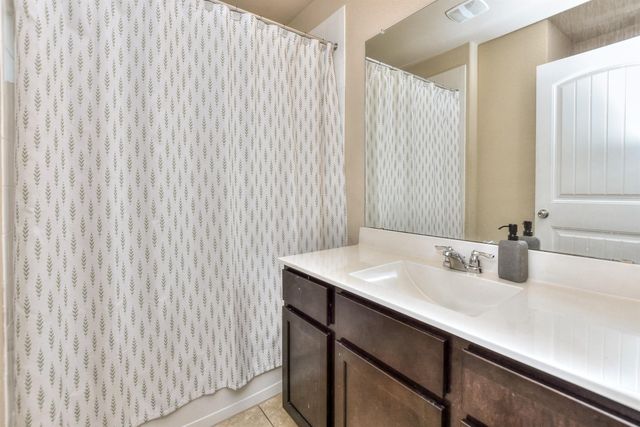 404 Craters Of The Moon BLVD, Pflugerville, TX 78660