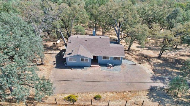 6471 Garden Park Dr, Garden Valley, CA 95633