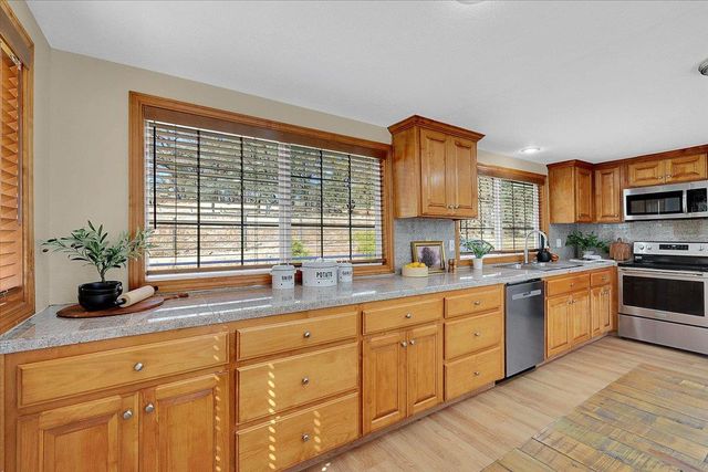 6471 Garden Park Dr, Garden Valley, CA 95633