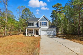 113 Titleist Drive, Statesville, NC 28677