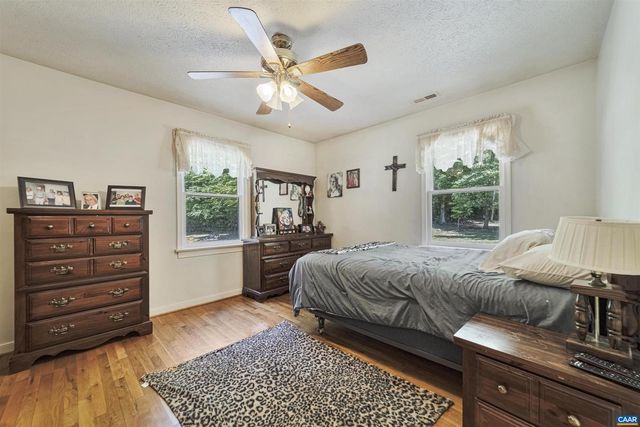 2415 BELLE MEADE RD, Bumpass, VA 23024