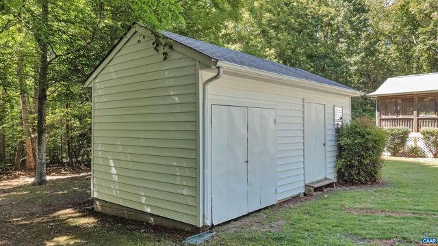 2415 BELLE MEADE RD, Bumpass, VA 23024