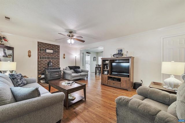 2415 BELLE MEADE RD, Bumpass, VA 23024