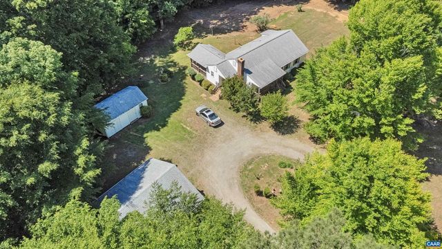 2415 BELLE MEADE RD, Bumpass, VA 23024