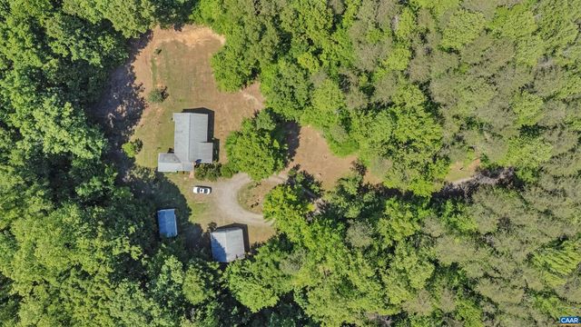 2415 BELLE MEADE RD, Bumpass, VA 23024
