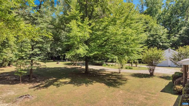2415 BELLE MEADE RD, Bumpass, VA 23024