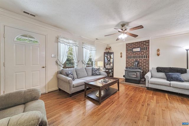 2415 BELLE MEADE RD, Bumpass, VA 23024
