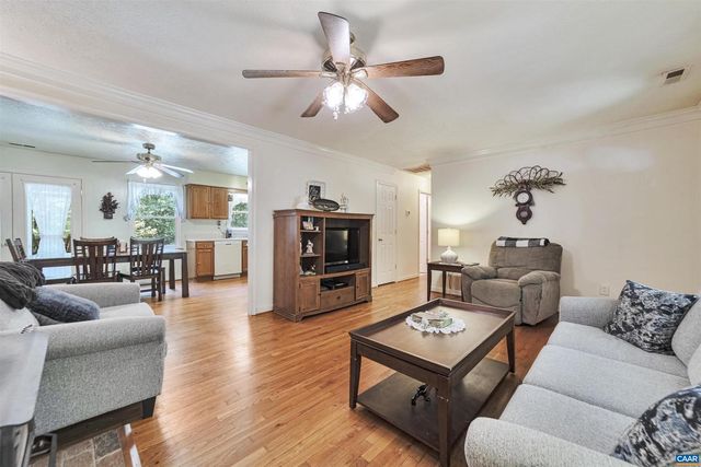 2415 BELLE MEADE RD, Bumpass, VA 23024
