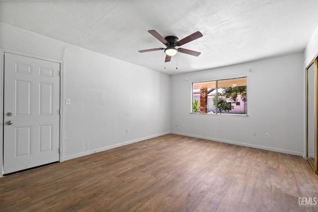 921 Christian Avenue, Bakersfield, CA 93314