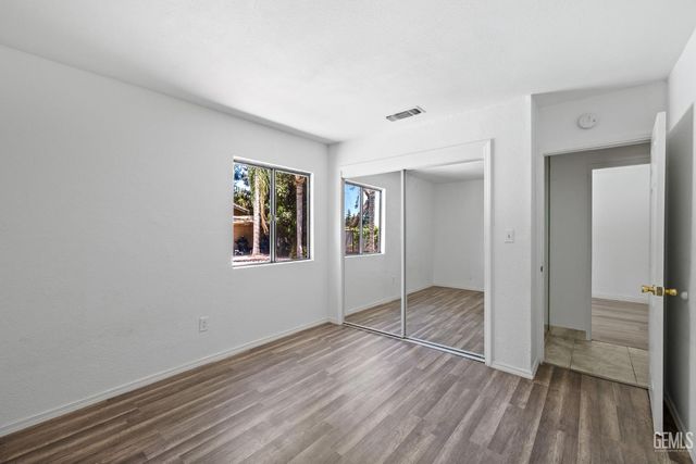 921 Christian Avenue, Bakersfield, CA 93314