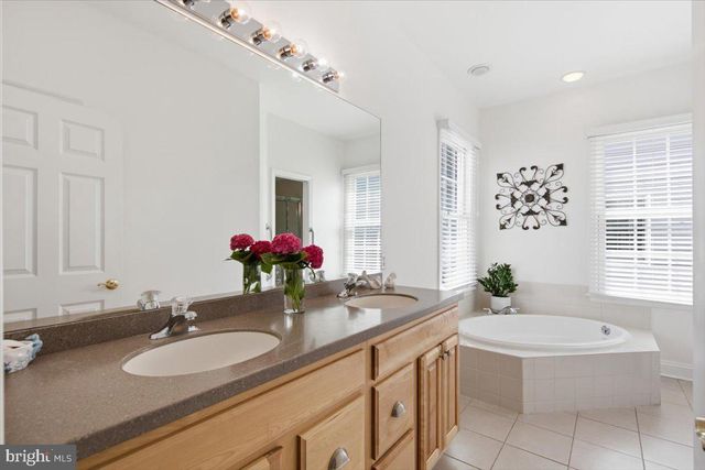 1007 HAMBROOKS AVE, Cambridge, MD 21613