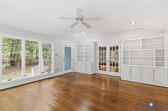 11515 Wood Brook Rd, Glen Allen, VA 23059