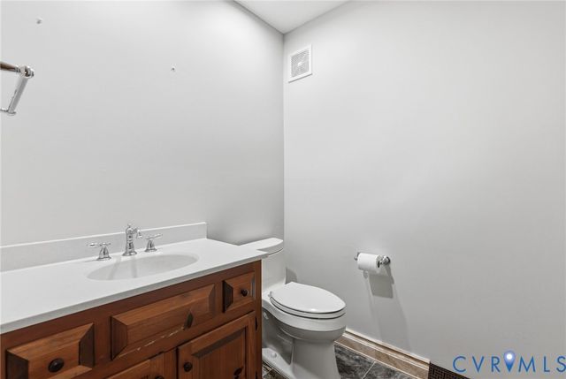 11515 Wood Brook Rd, Glen Allen, VA 23059