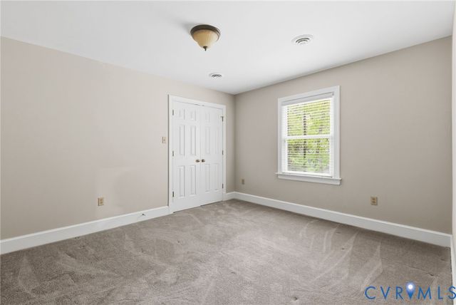 11515 Wood Brook Rd, Glen Allen, VA 23059