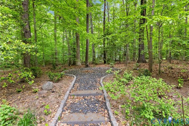 11515 Wood Brook Rd, Glen Allen, VA 23059