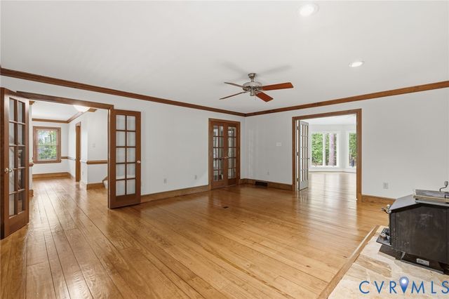 11515 Wood Brook Rd, Glen Allen, VA 23059