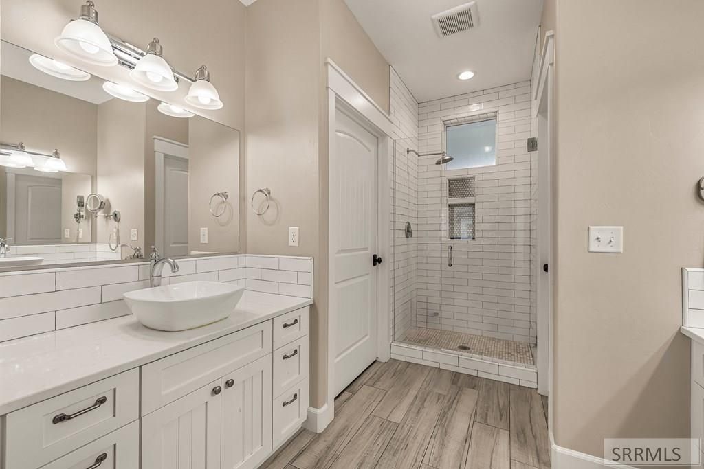 Image 17 of property listing at 172 Charles Place, Rexburg, ID 83440