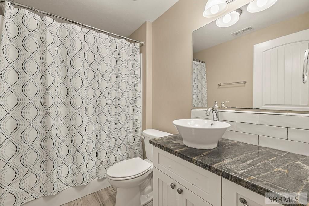 Image 30 of property listing at 172 Charles Place, Rexburg, ID 83440