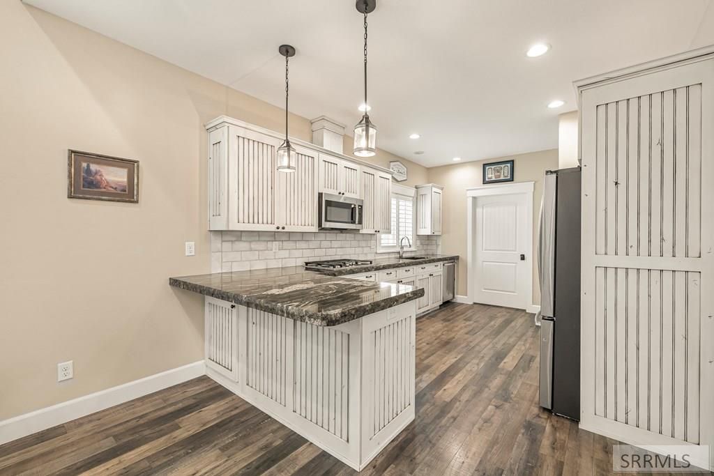 Image 7 of property listing at 172 Charles Place, Rexburg, ID 83440