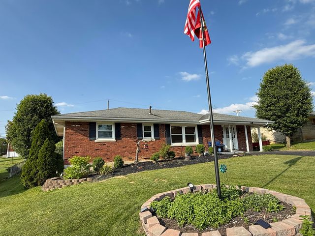 528 Estes Drive, Winchester, KY 40391