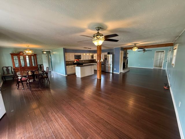 528 Estes Drive, Winchester, KY 40391