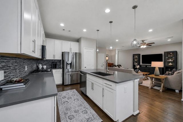 1910 Barrel Oak Drive, Houston, TX 77080