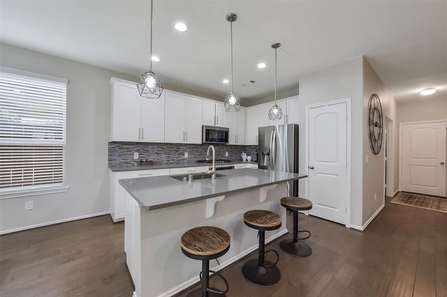 1910 Barrel Oak Drive, Houston, TX 77080