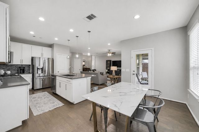 1910 Barrel Oak Drive, Houston, TX 77080