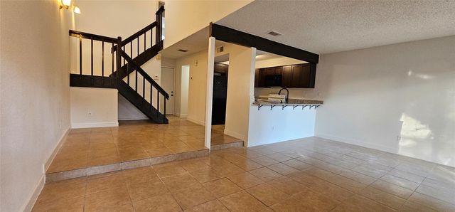 7117 Brendam Lane, Houston, TX 77072