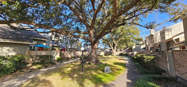 7117 Brendam Lane, Houston, TX 77072