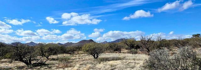 6 Nielson Lane, Tubac, AZ 85646