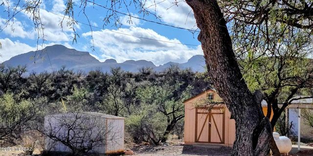 6 Nielson Lane, Tubac, AZ 85646