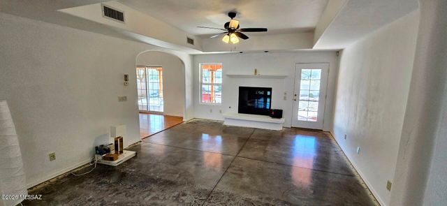 6 Nielson Lane, Tubac, AZ 85646