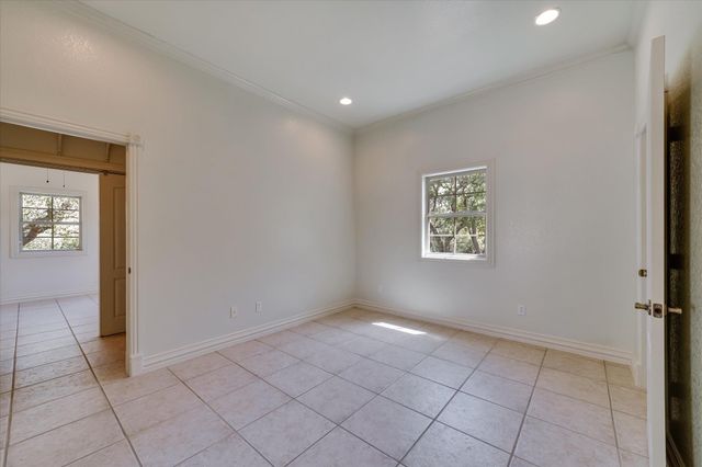 190 CHALK BLUFF CT, Driftwood, TX 78619