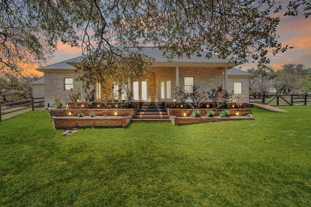 190 CHALK BLUFF CT, Driftwood, TX 78619