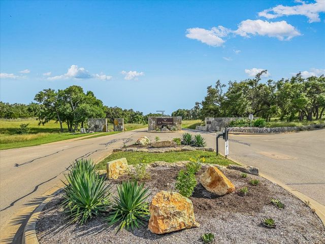 190 CHALK BLUFF CT, Driftwood, TX 78619