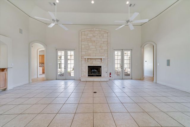190 CHALK BLUFF CT, Driftwood, TX 78619